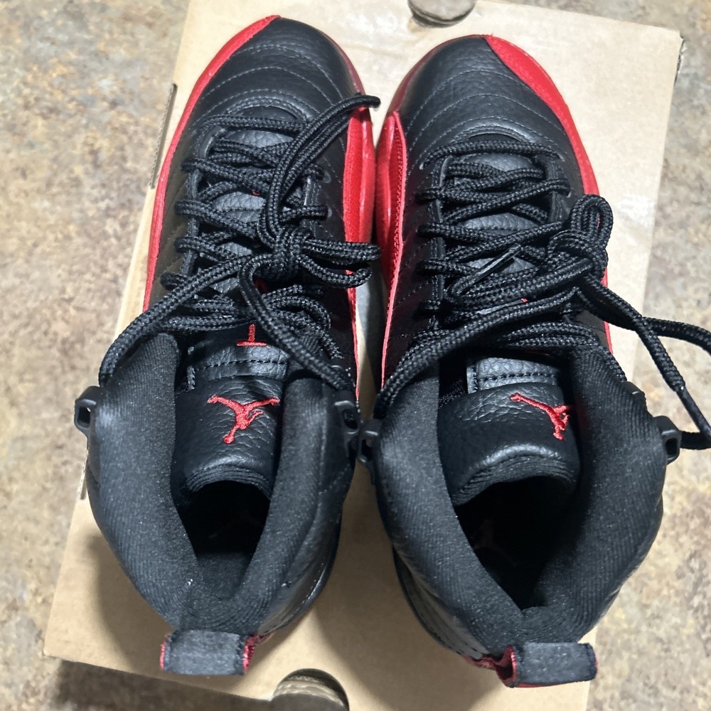 Jordan 12 Retro Flu Game Grade School Size 4y Boys Black/red - Picture 5 of 7